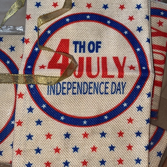 🎇Set Of 2 Independence Day Wine Bottle Cover🎇 - Picture 7 of 7